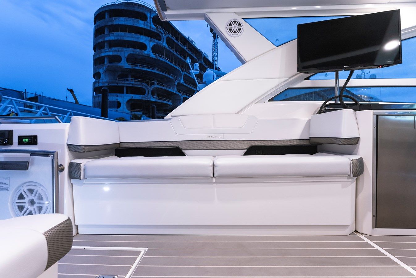 the best price on 2020 Formula 43 430 Super Sport Crossover