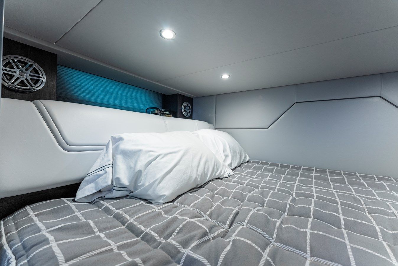 2020 Formula 43 - Formula Boats yacht sale