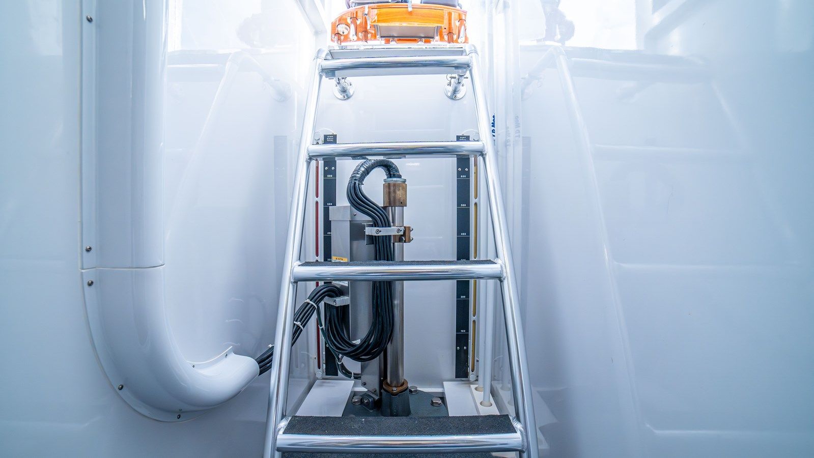 PERLAMAR 2020 yacht sale