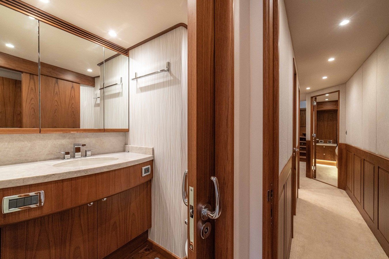 Buy a PERLAMAR 2020 at Shestakov Yacht Sales