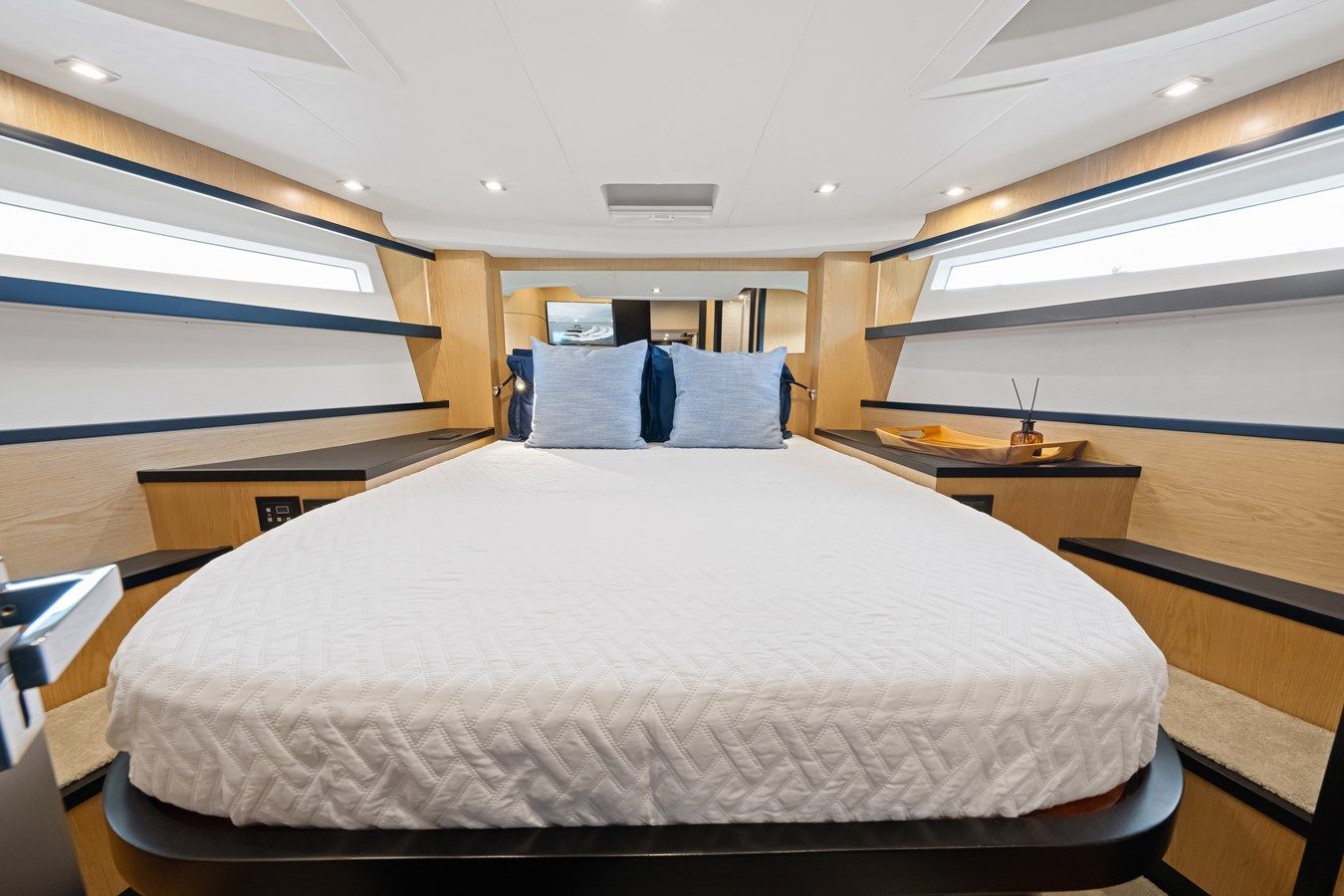 Лучшая цена на OKEAN 52 2025