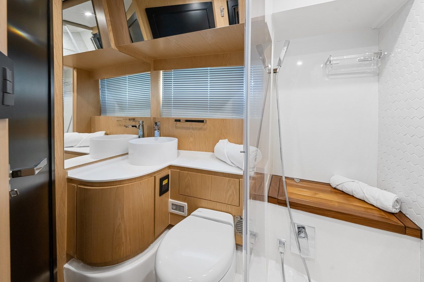 Стоимость яхты OKEAN 52 2025