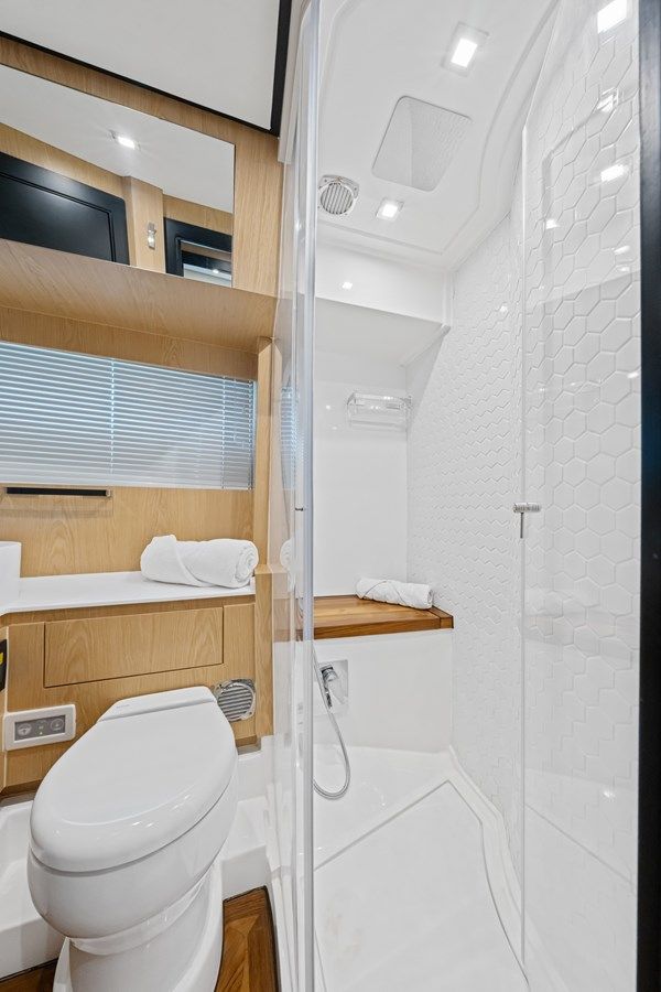 Продажа яхты OKEAN 52 - OKEAN YACHTS