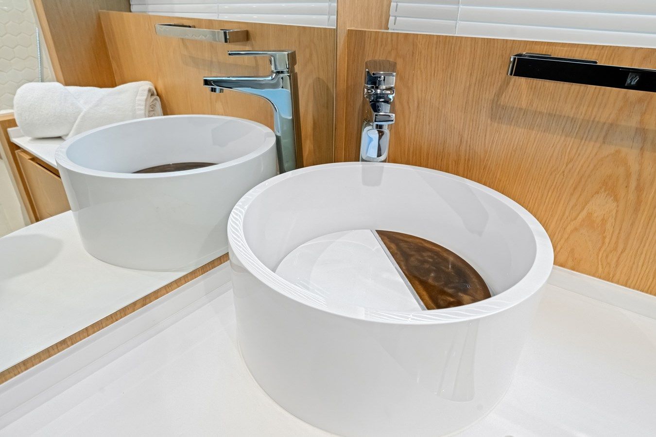 Купить OKEAN 52