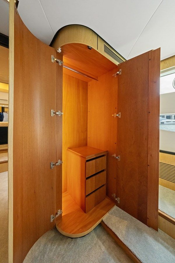 Продажа яхты OKEAN 52 - OKEAN YACHTS