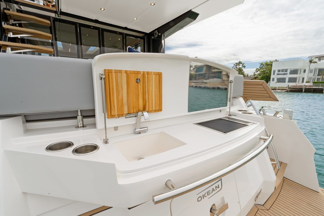 Лучшие предложения покупки яхты OKEAN 52