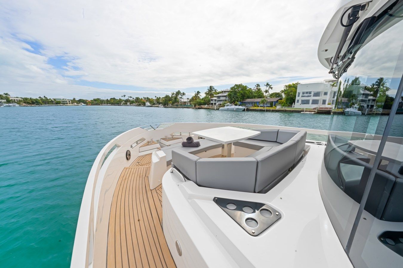 Лучшая цена на OKEAN 52