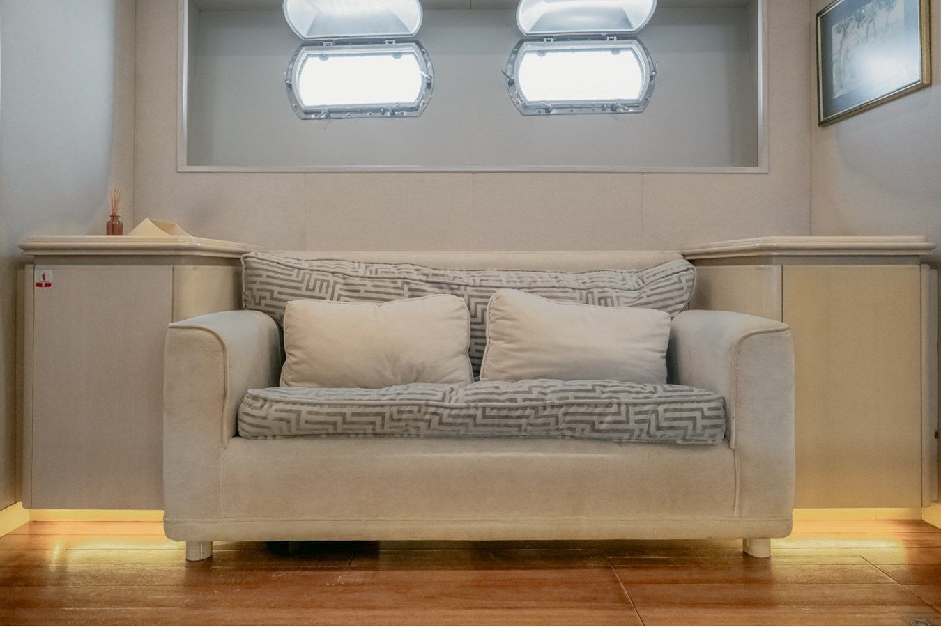 Купить PARSLEY 2001