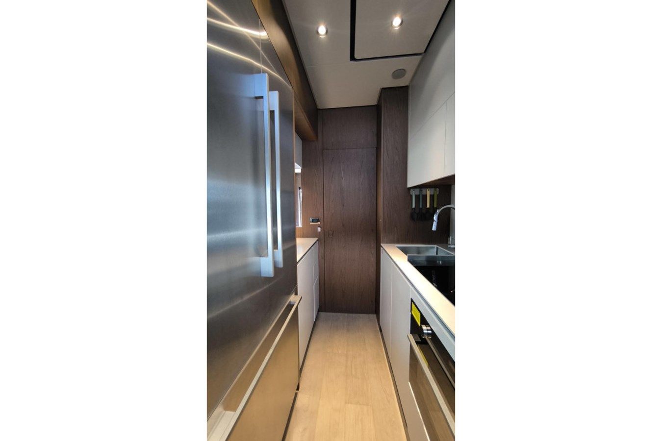 Купить яхту KARYA 78 в Shestakov Yacht Sales