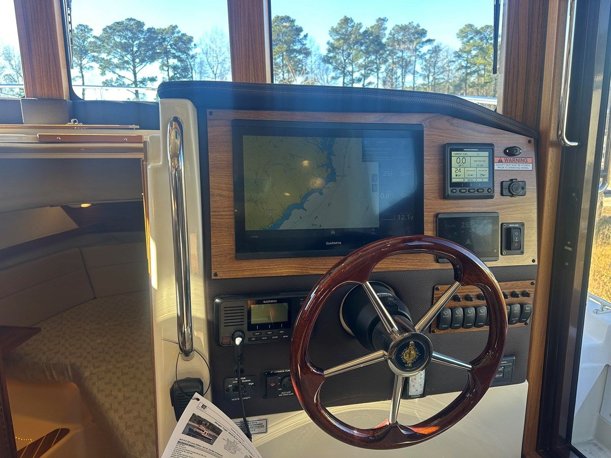 Buy a yacht Starpoint 2024