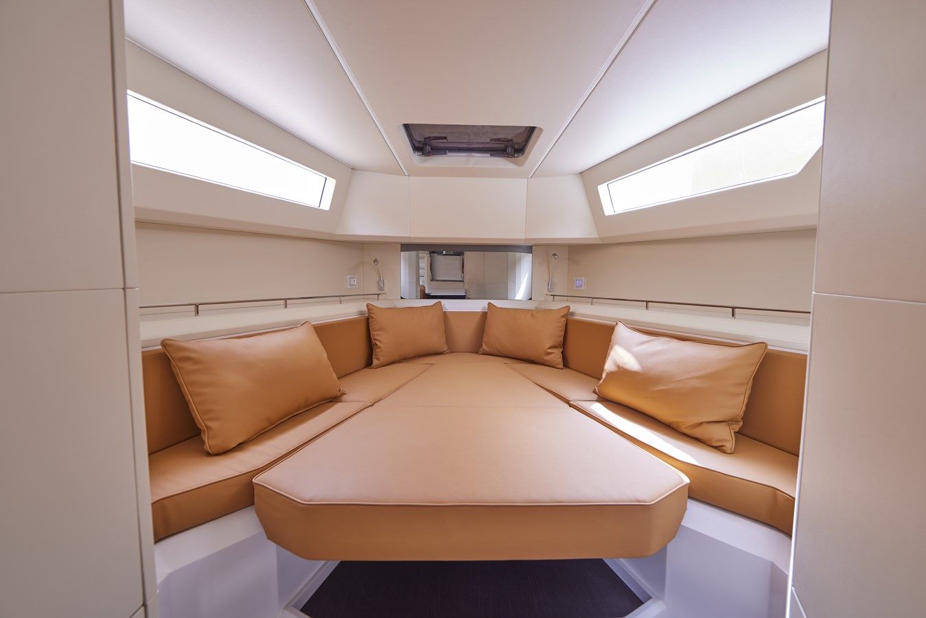 Buy a REAPER 7 42 at Shestakov Yacht Sales