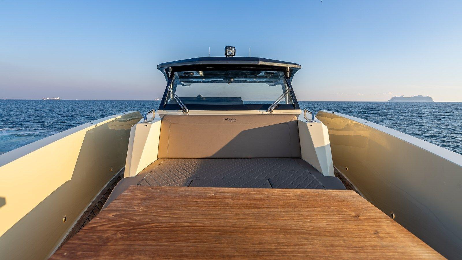 Купить яхту F45 Cabrio - FABBRO YACHTS в Shestakov Yacht Sales