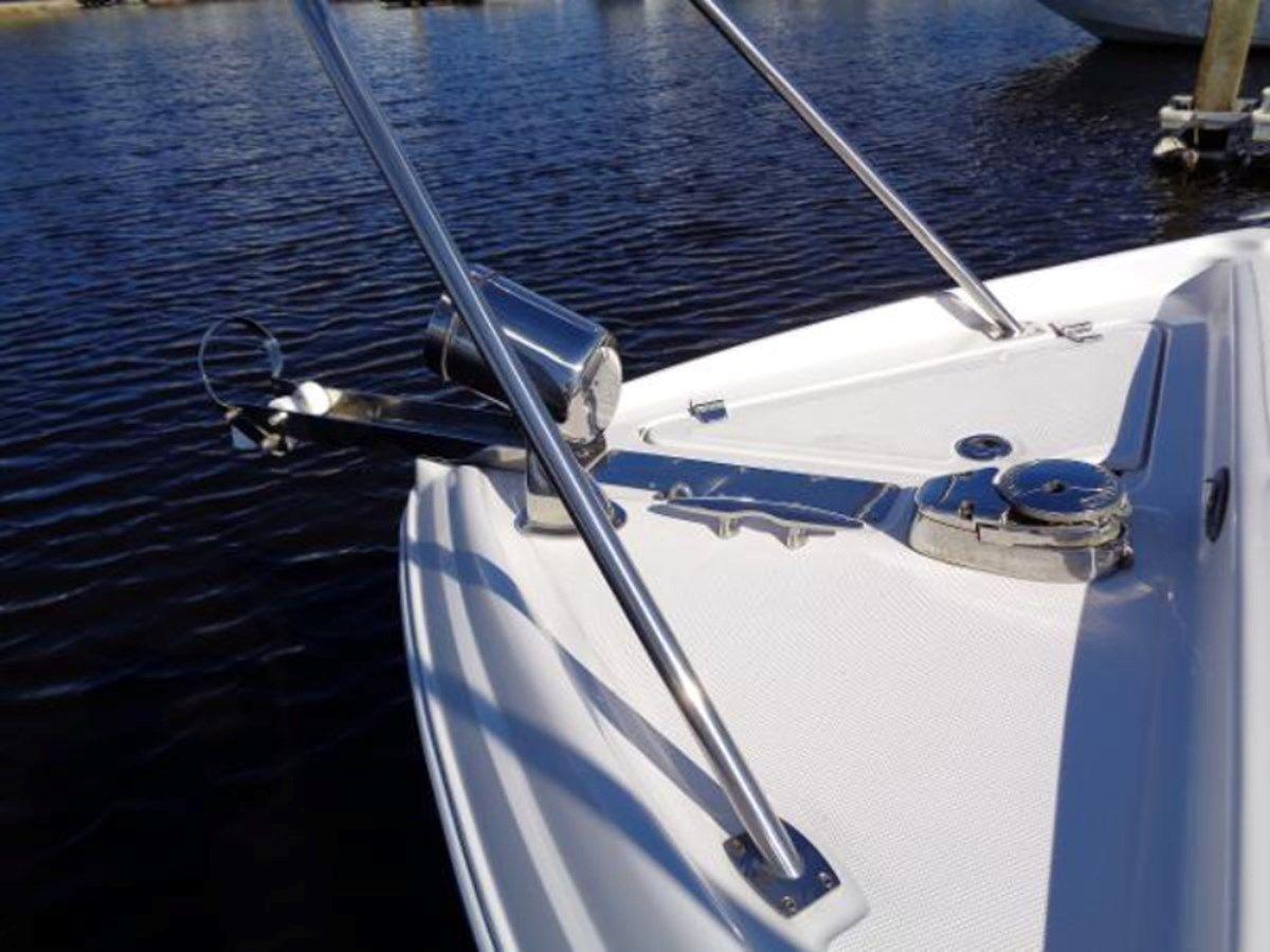 best yacht sales deals 3060 Window Express