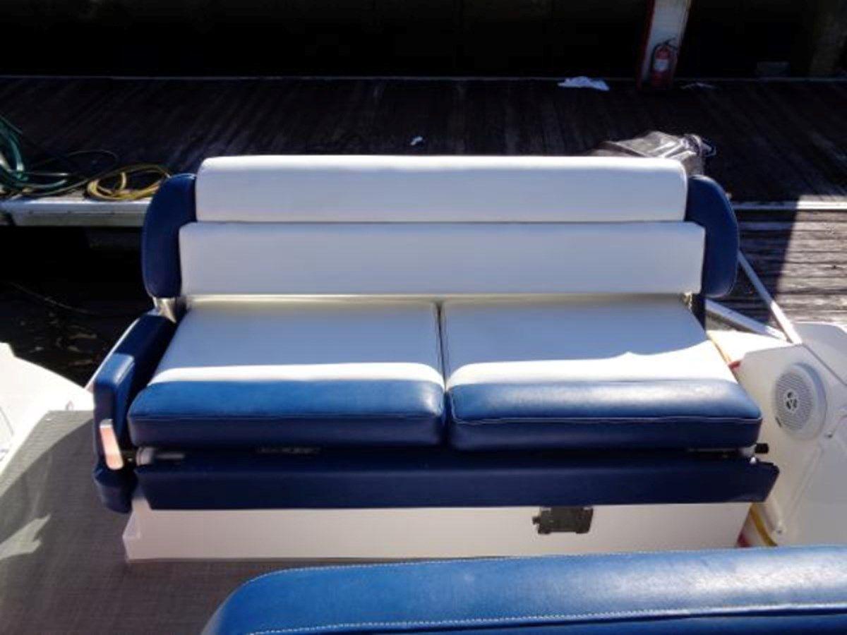 Buy a yacht 3060 Window Express 2014