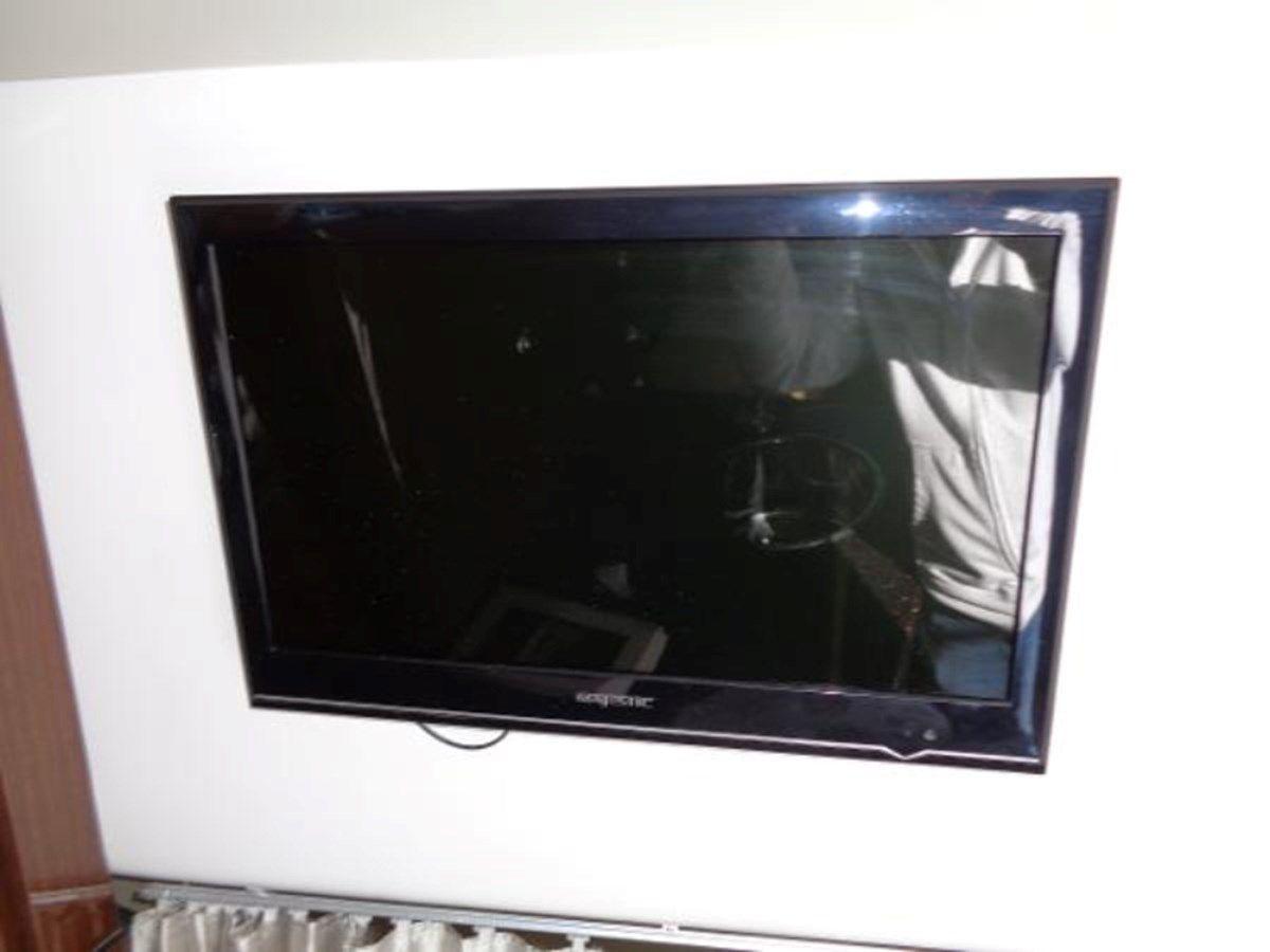 Buy a 3060 Window Express 30 at Shestakov Yacht Sales