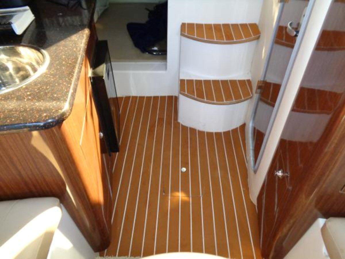 the best price on 3060 Window Express 30