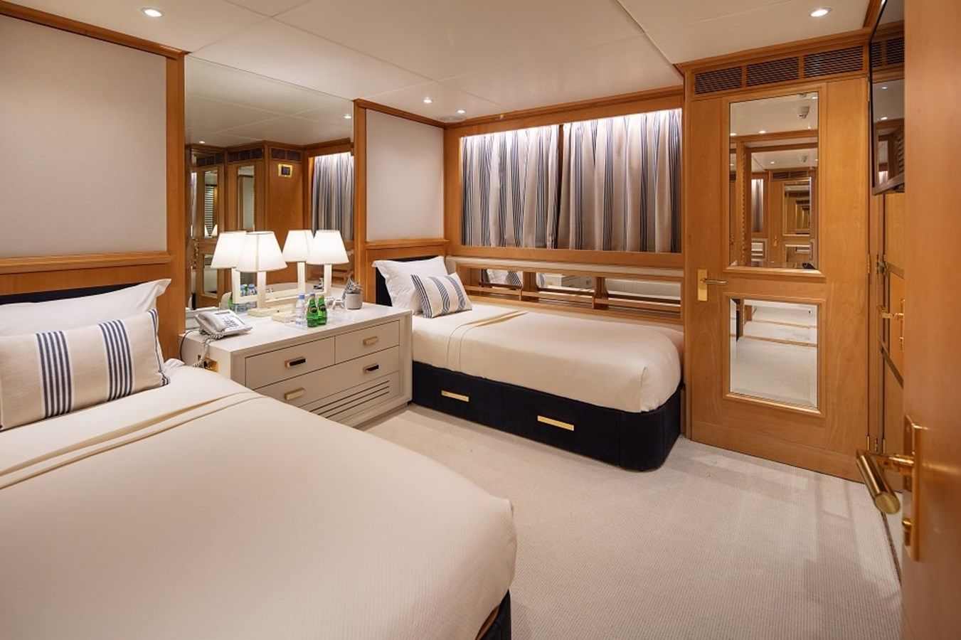 Купить KASSANDRA 1989