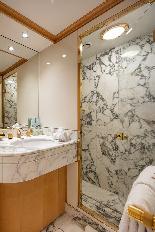 Продажа яхты KASSANDRA - FeadShip