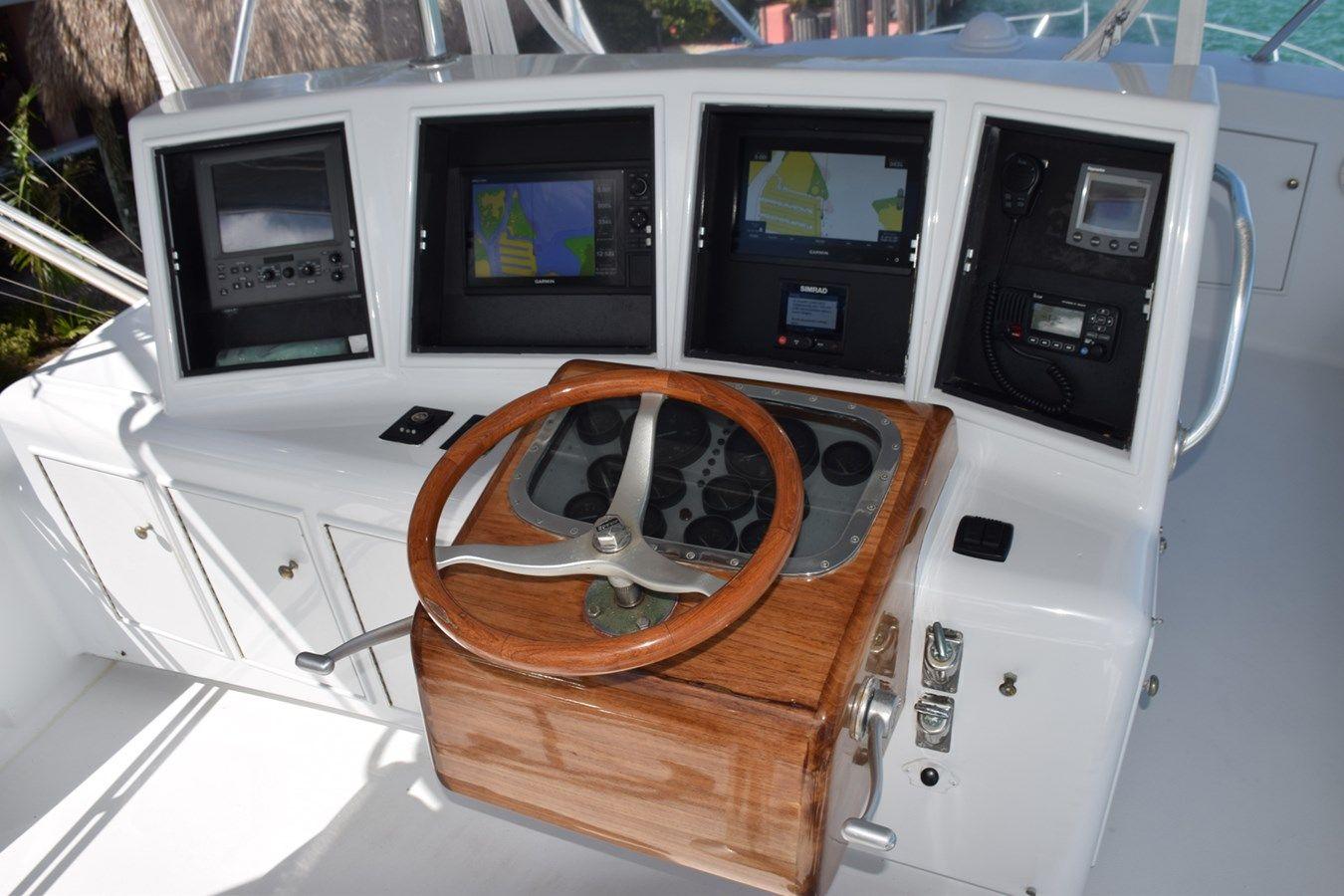 Buy a LOW BIDDER X at Shestakov Yacht Sales