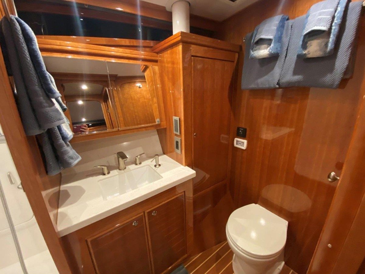 Лучшая цена на Generation III Mikelson 45 Sportfisher 2025