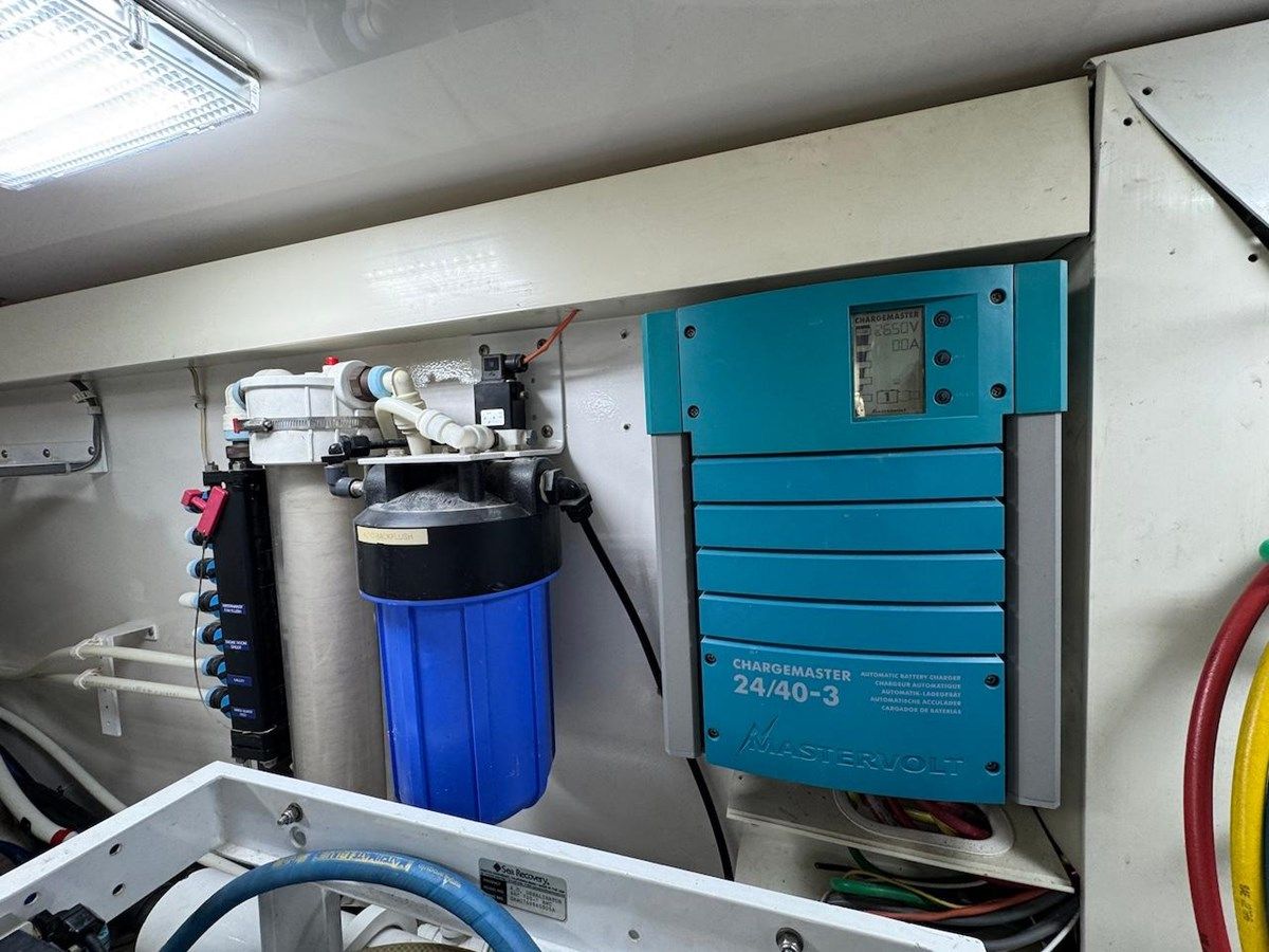 the best price on Daniela 2007