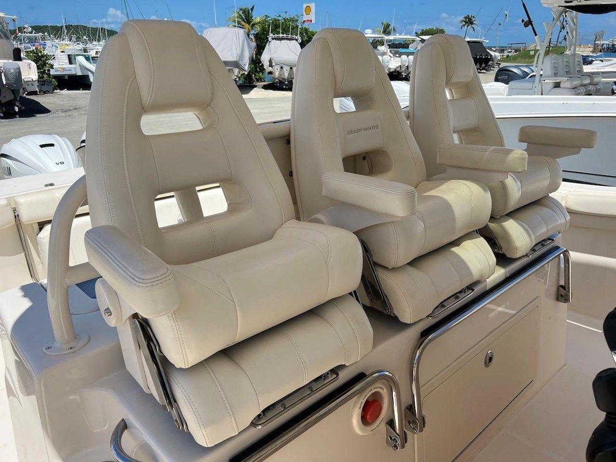 the best price on Grady-White 37 2020