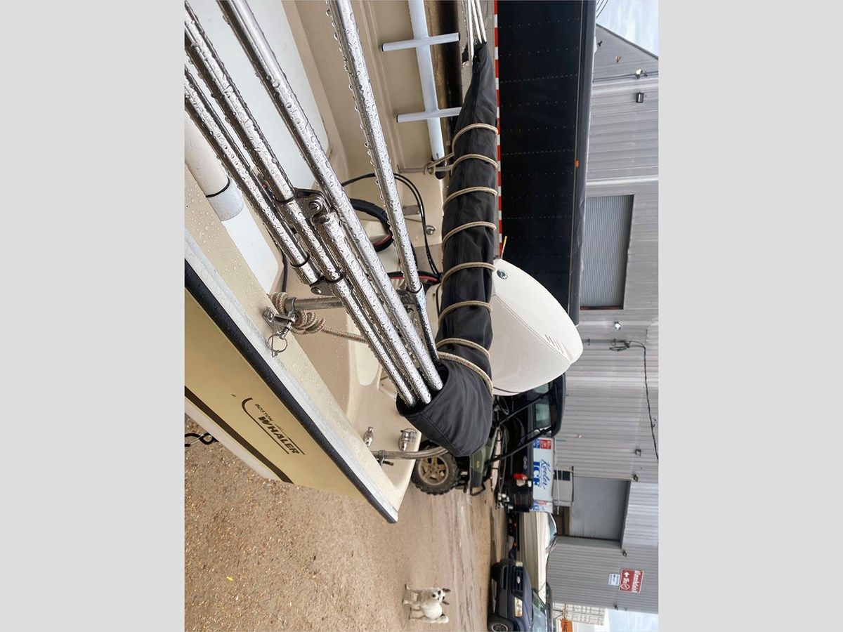 Лучшая цена на 17 BOSTON WHALER 1976 1976