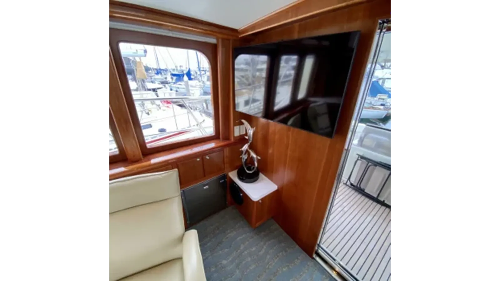 the best price on Mikelson Nomad 5962 Nomad