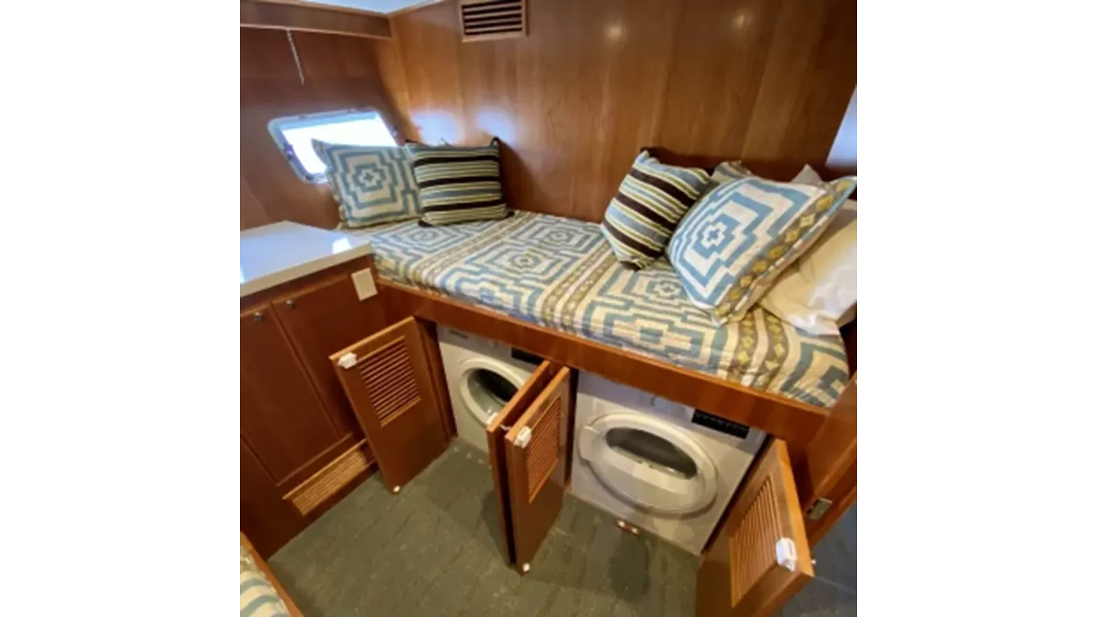 Buy a yacht Mikelson Nomad 5962 - MIKELSON