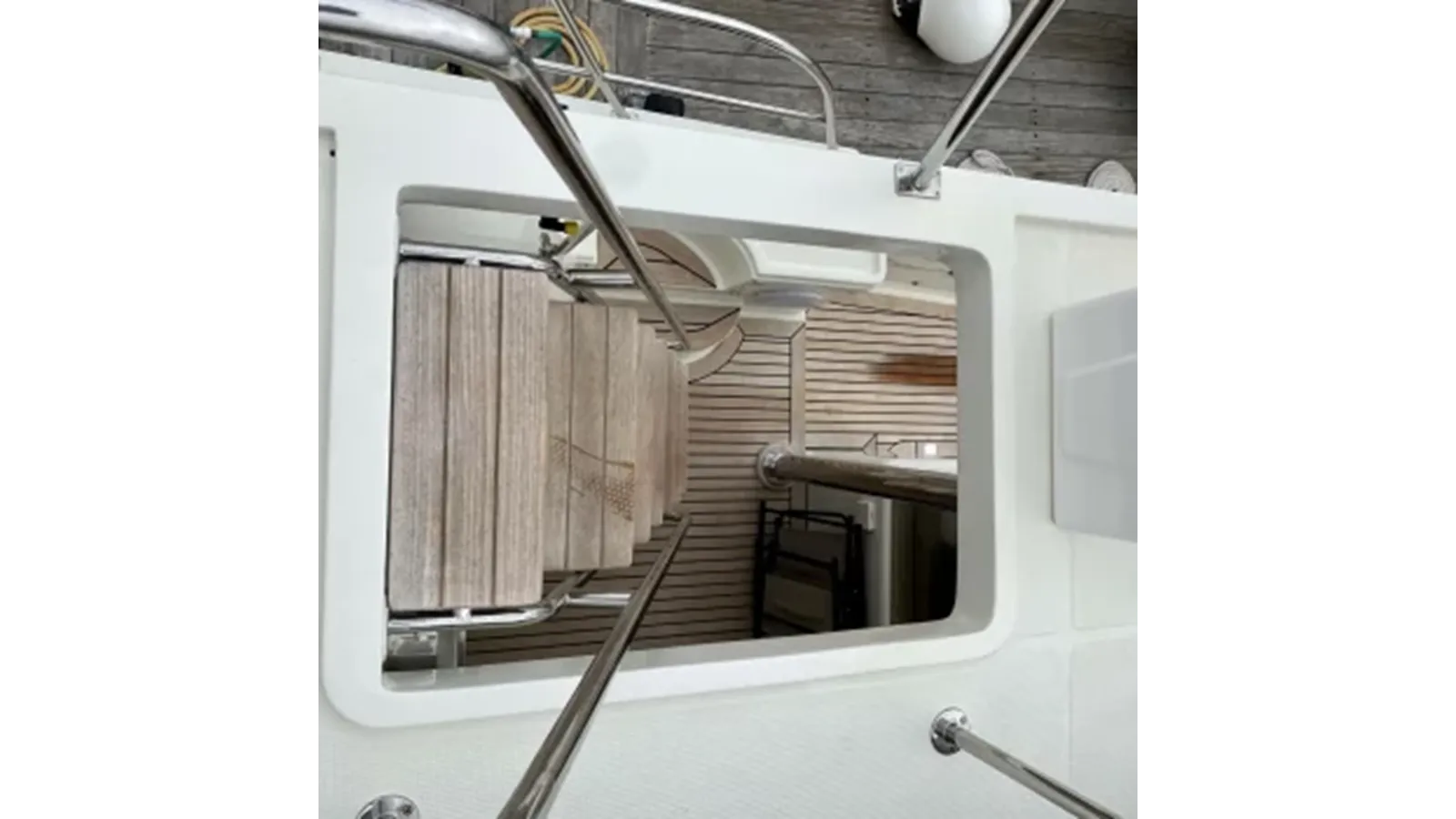 the best price on Mikelson Nomad 5962 2025