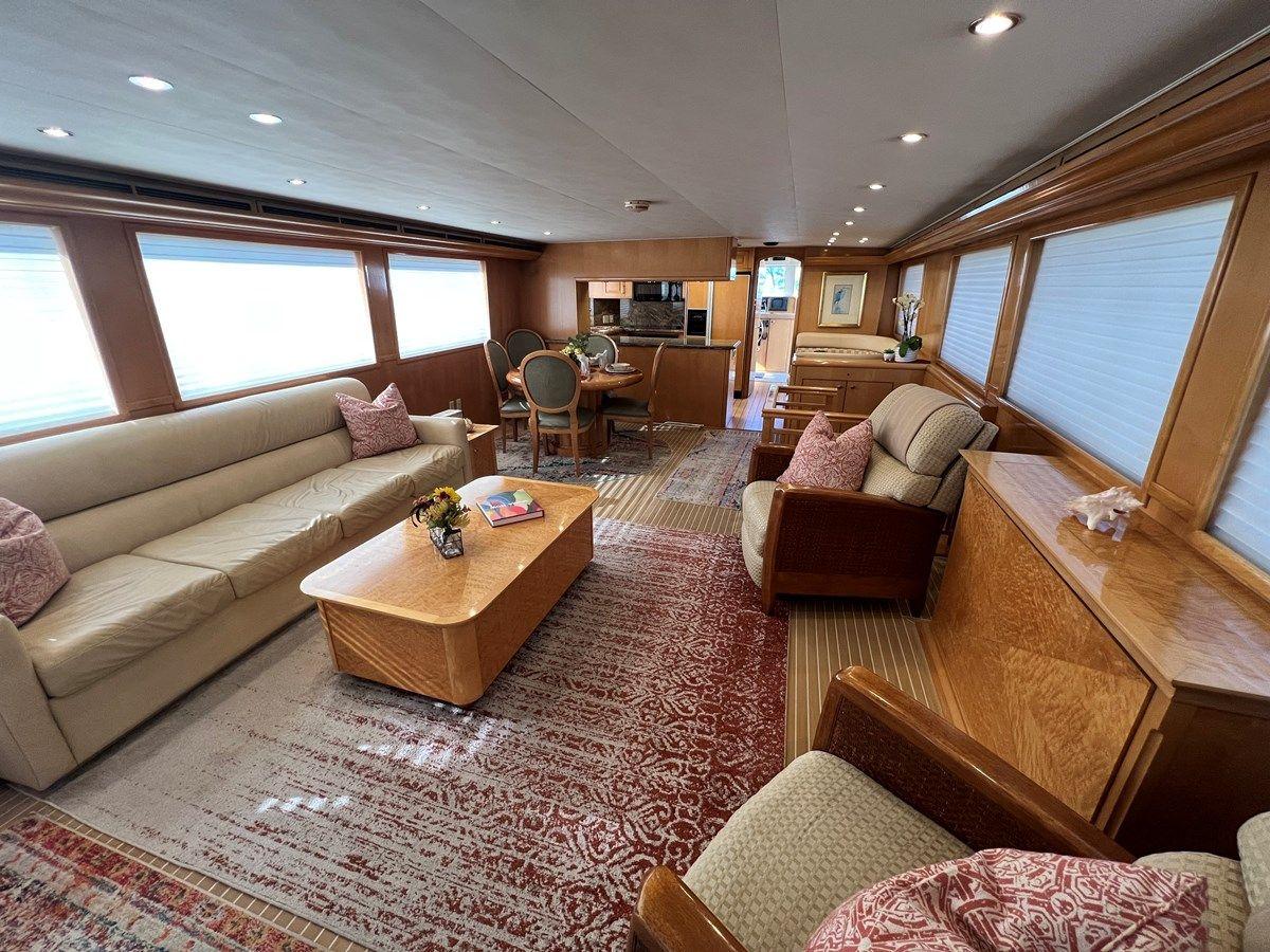 Buy a yacht Sleepover 2000