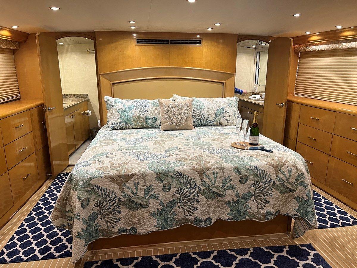 Sleepover 75 yacht sale