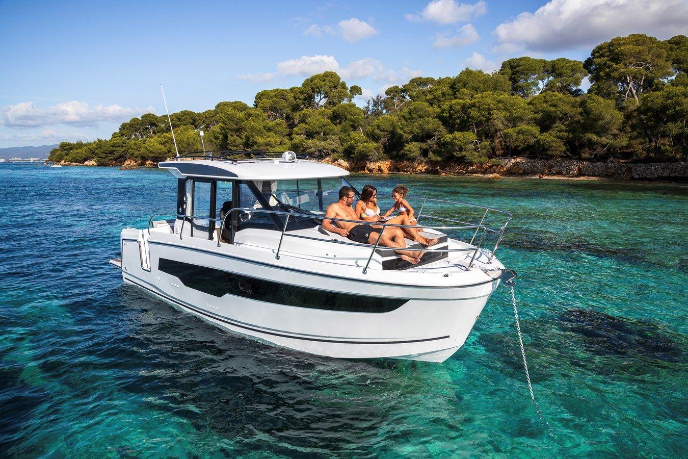 best yacht sales deals 2025 NC895 S2 - Jeanneau