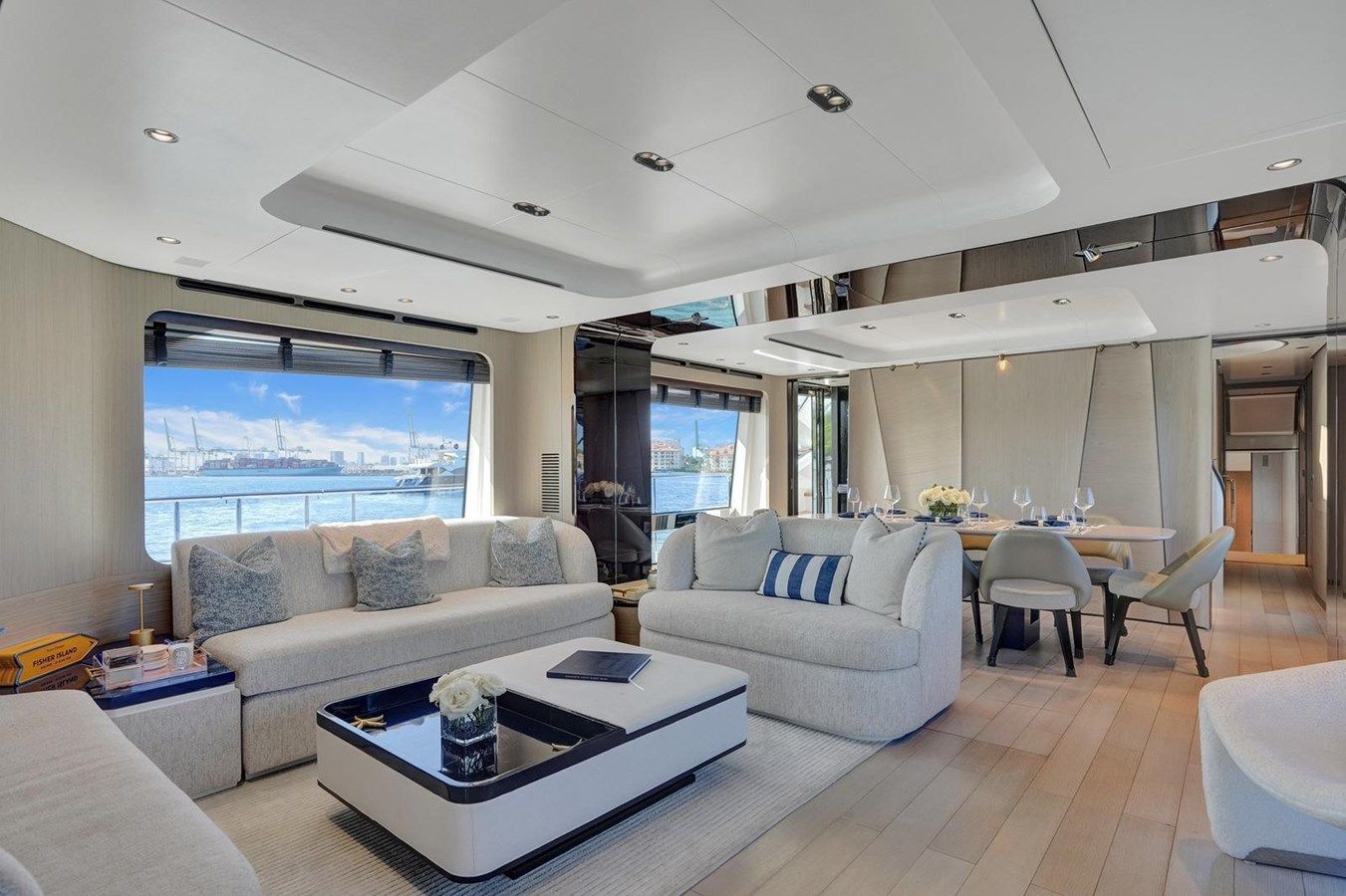 best yacht sales deals Enchante Grande 27 METRI