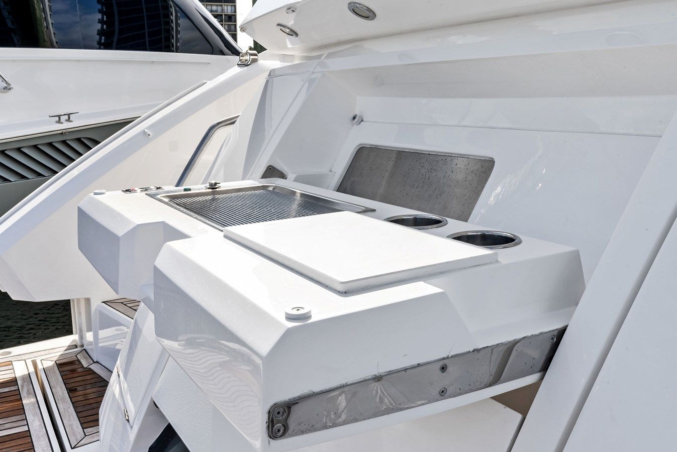 Almost Heaven Manhattan 52