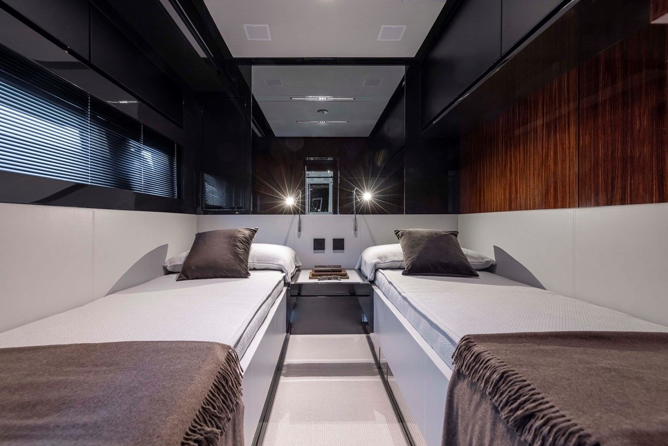 Стоимость яхты Miku 76' Perseo Super