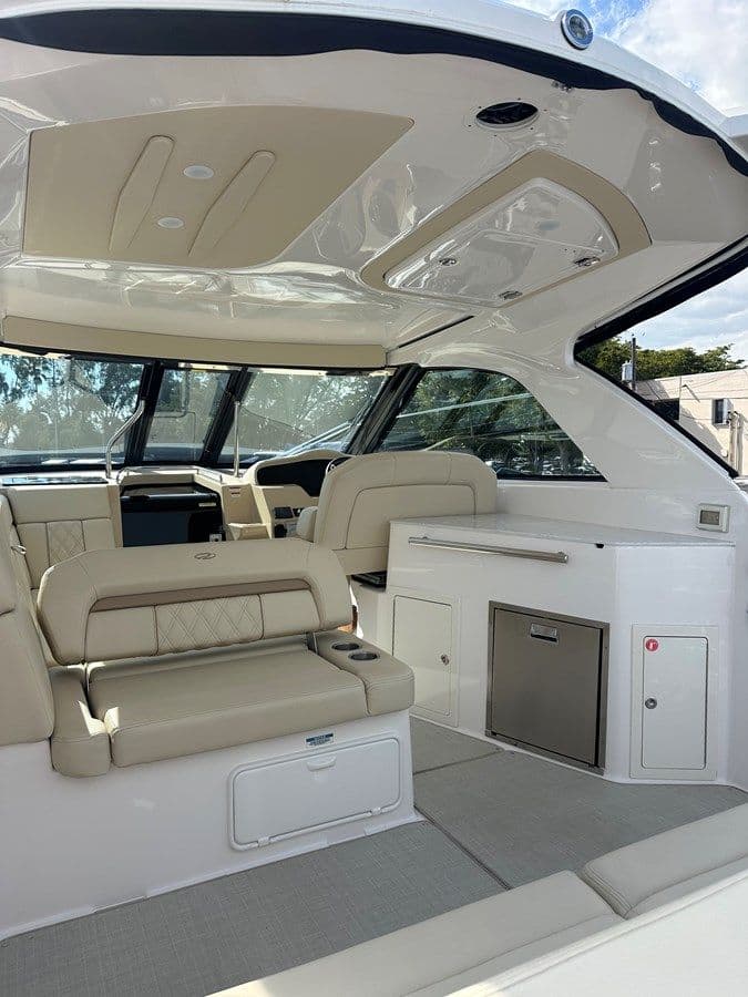 Regal 35 Sport Coupe 2020