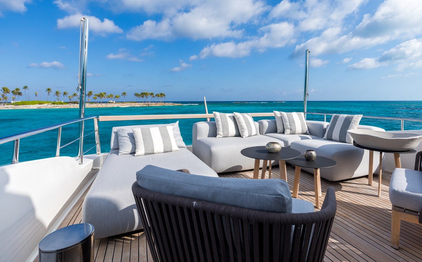 Buy a yacht FERROL SL86