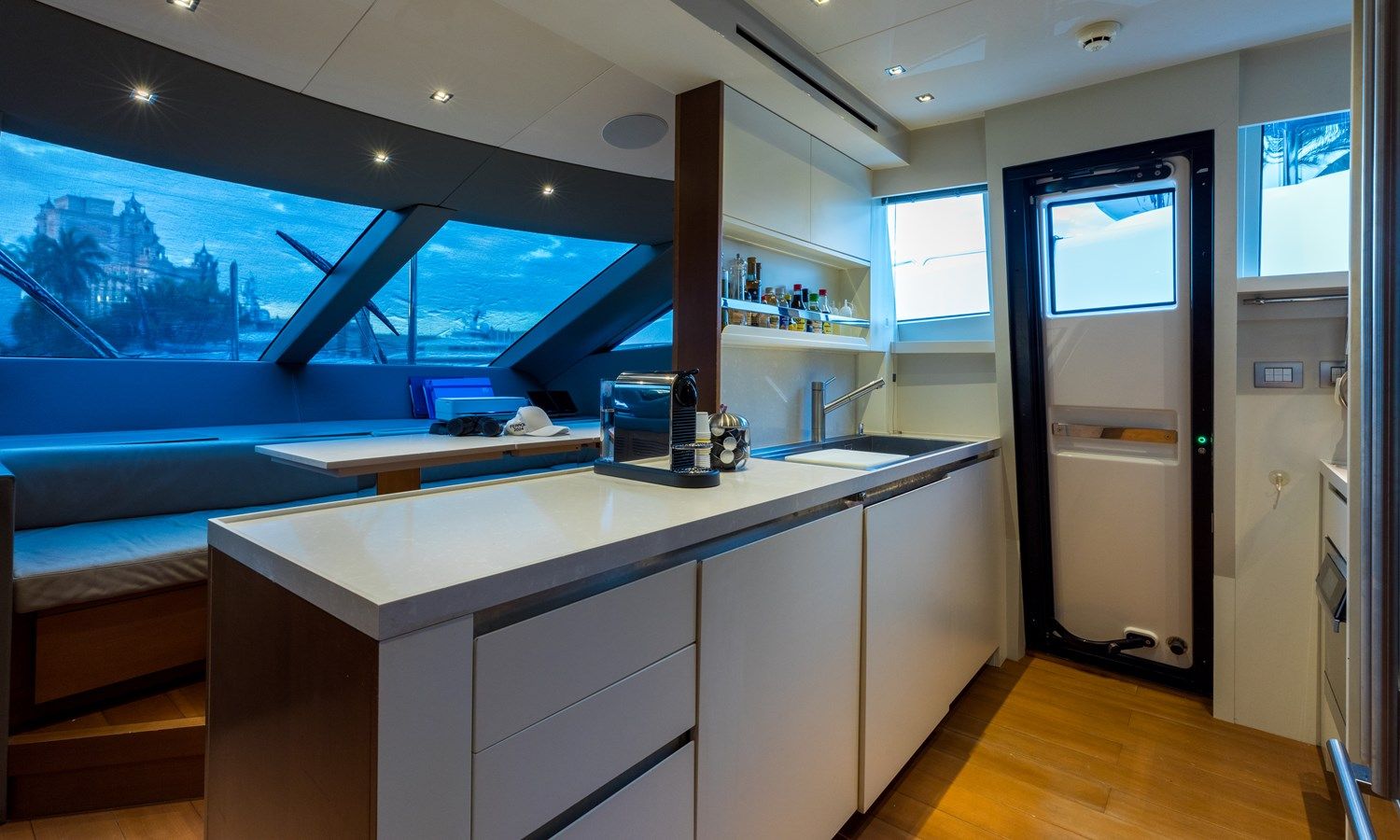 the best price on FERROL 87