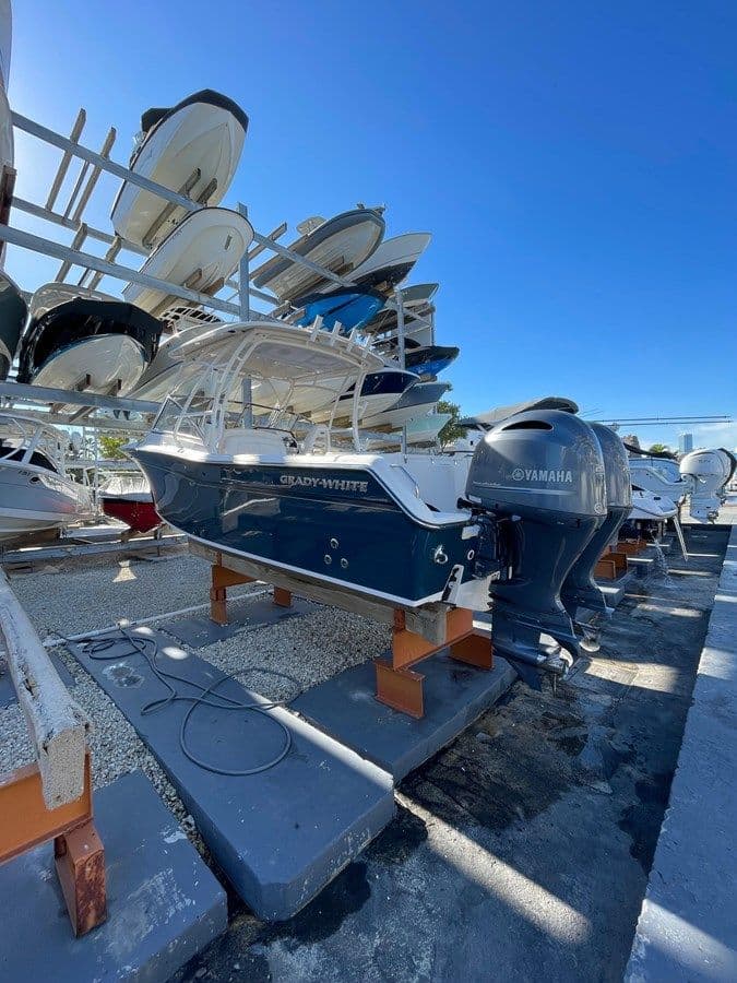 Grady-White Freedom 275 - GRADY-WHITE yacht sale