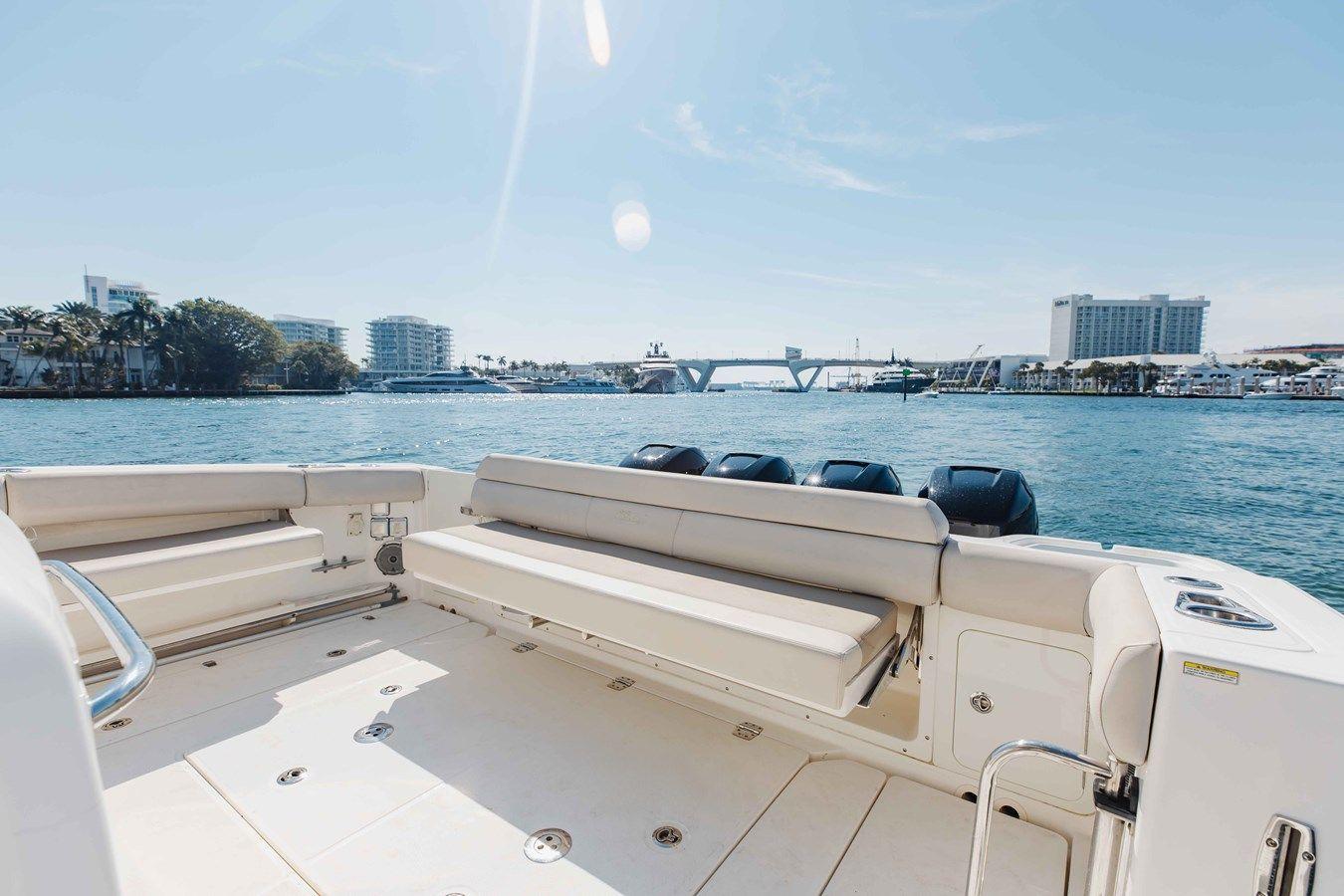 Boston Whaler 420 Outrage - Boston Whaler yacht sale