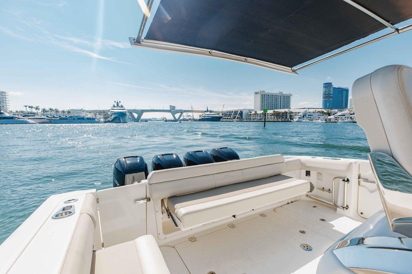 best yacht sales deals Boston Whaler 420 Outrage - Boston Whaler