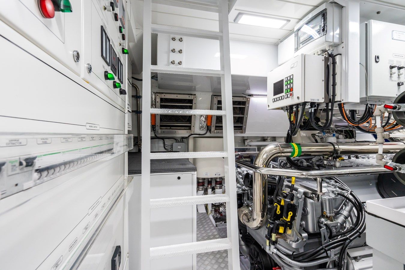 Стоимость яхты JACQPOT