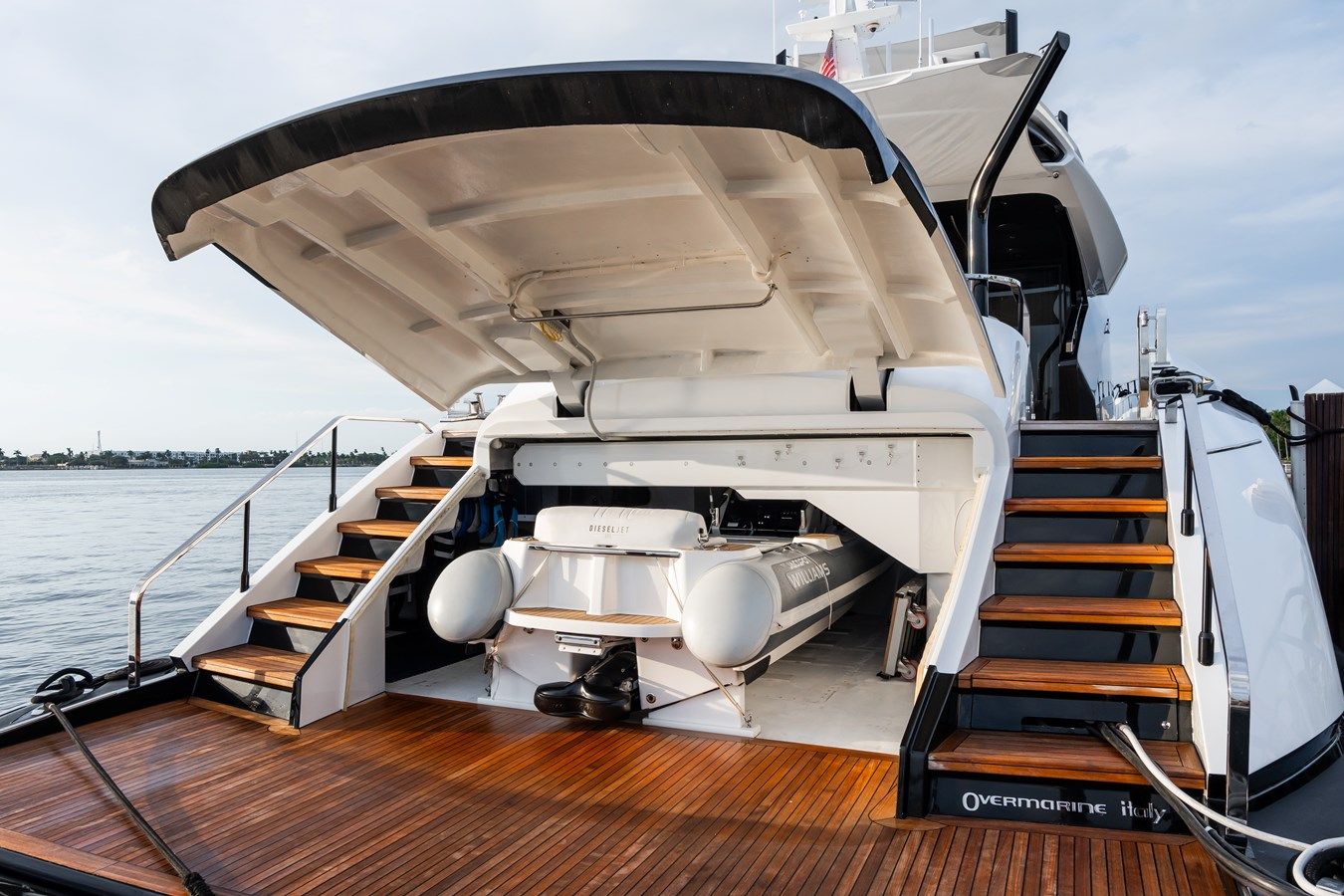 Продажа яхты JACQPOT 104