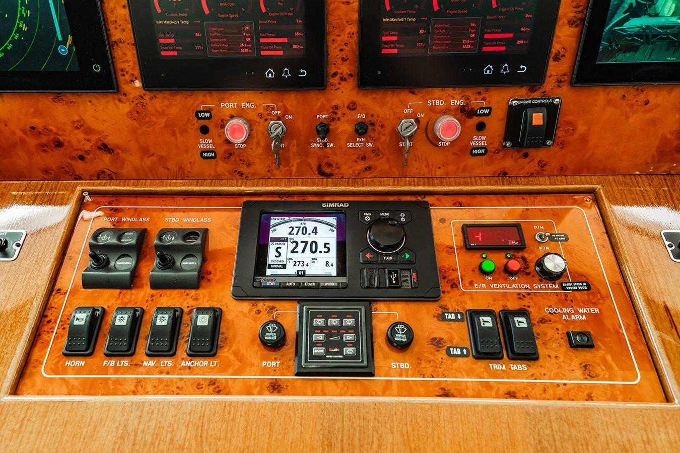 SOUTHERN BELLE Pilothouse