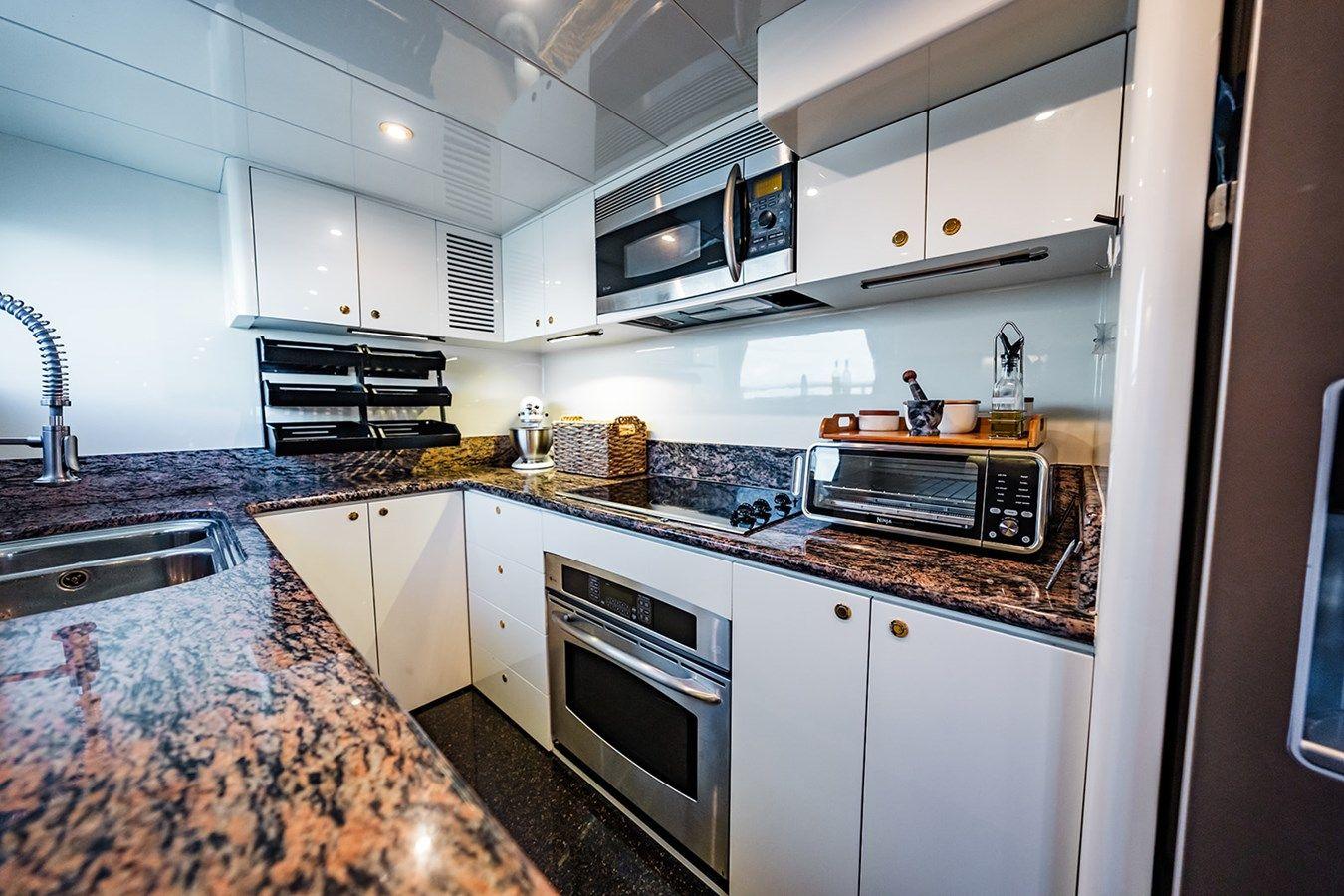 Купить SOUTHERN BELLE 2006