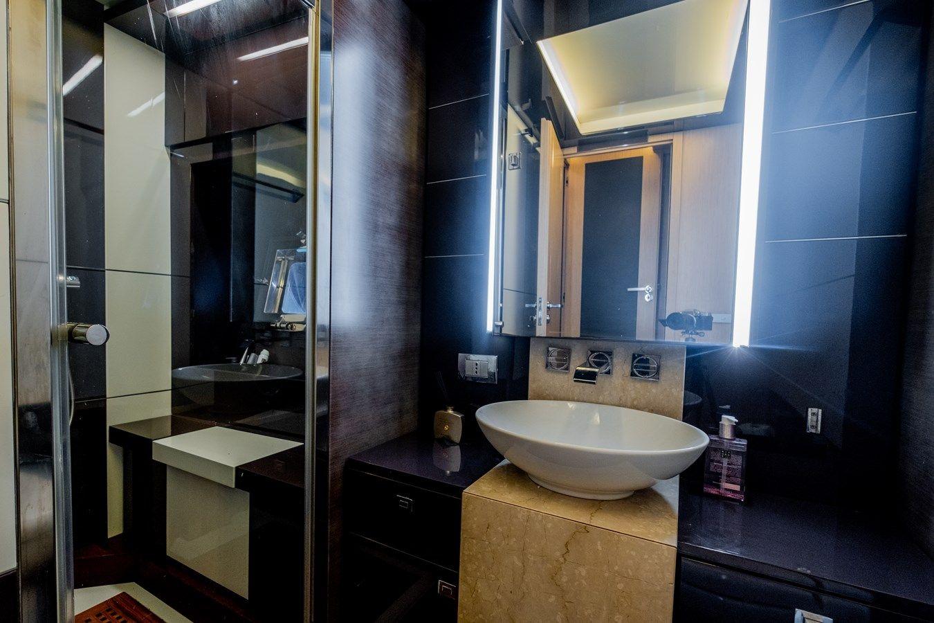 best yacht sales deals CANADOS 90 90