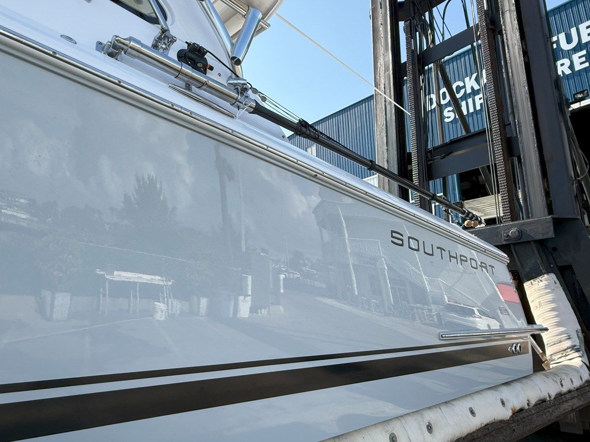 Продажа яхты Motivated - SOUTHPORT BOATWORKS