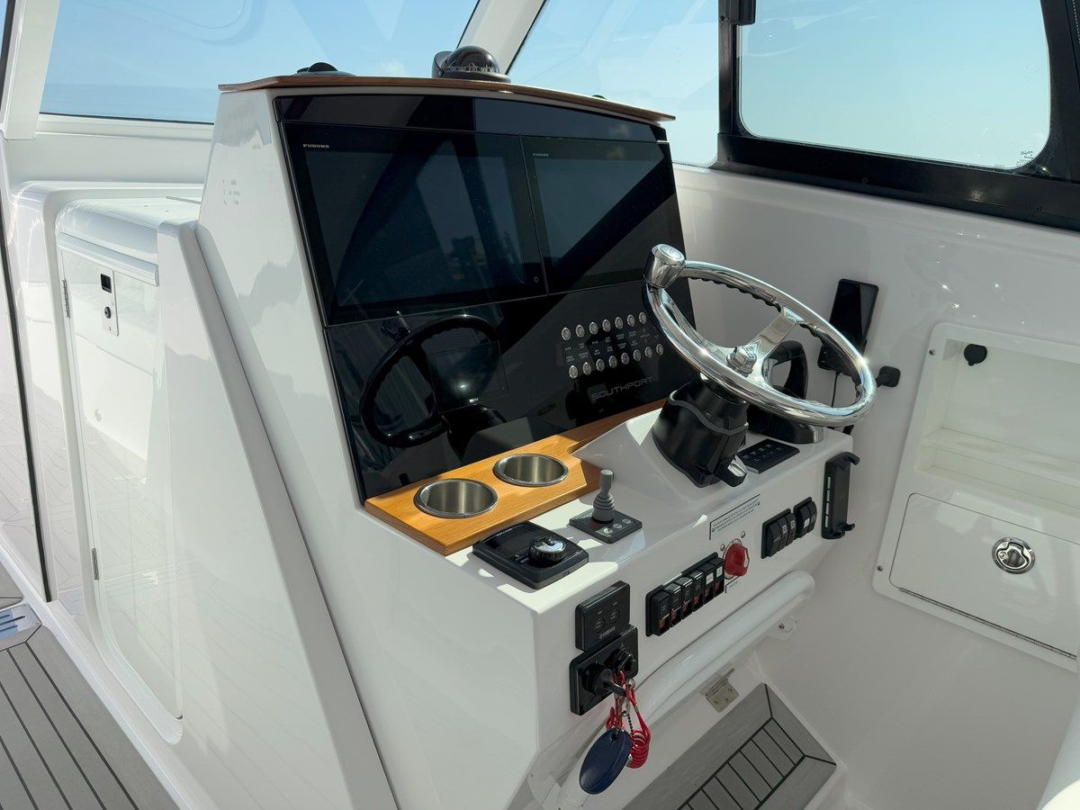 Купить яхту Motivated - SOUTHPORT BOATWORKS в Shestakov Yacht Sales