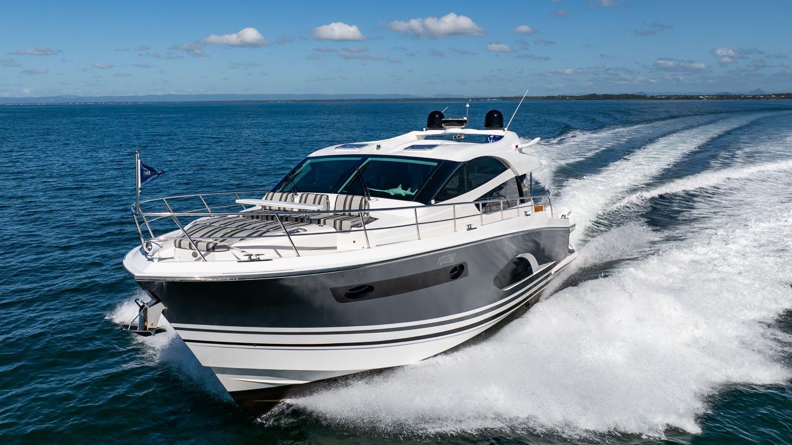 MAGNUM E56 XO yacht sale